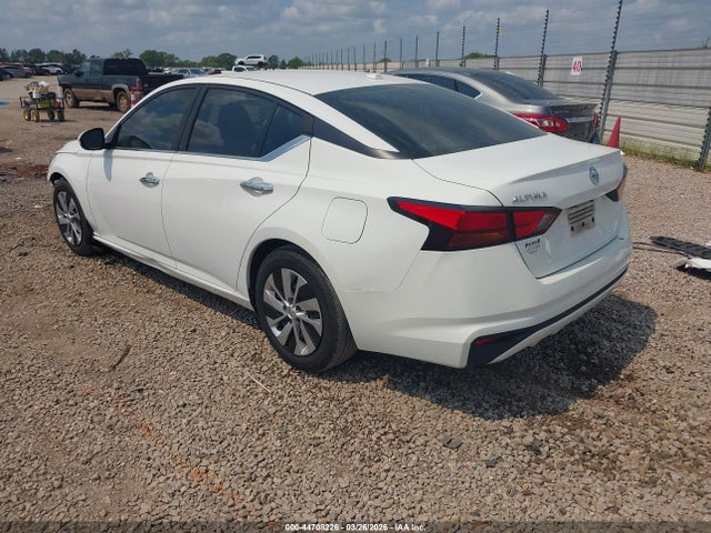 Nissan Altima S Fwd