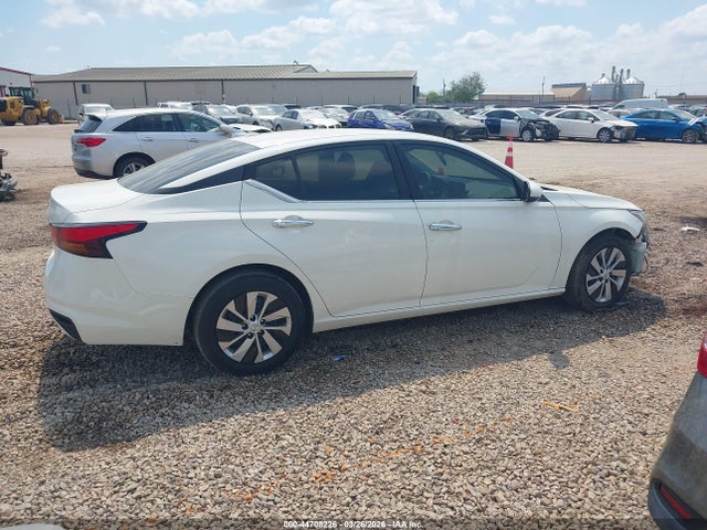 Nissan Altima S Fwd