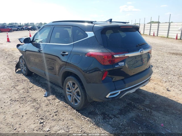 Kia Seltos S