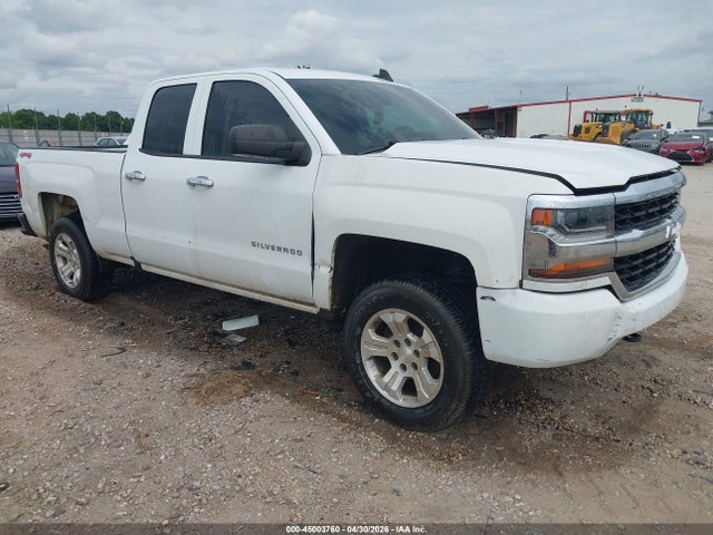 Salvage Chevrolet Silverado 1500 Image
