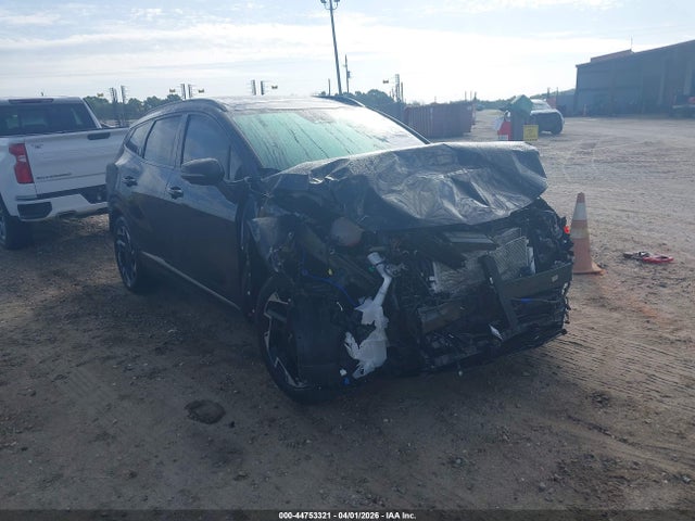 Salvage Kia Sportage Image