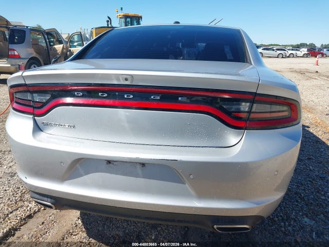 Dodge Charger Sxt Rwd