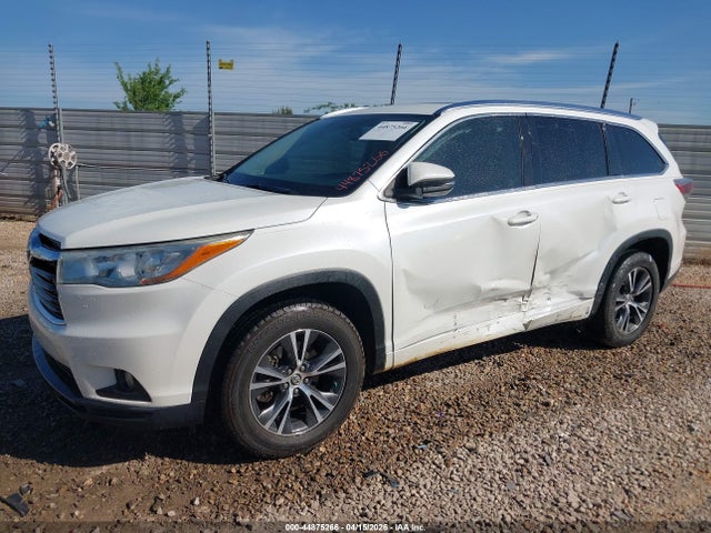 Toyota Highlander Xle V6