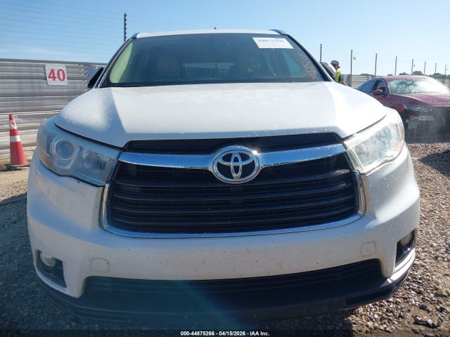 Toyota Highlander Xle V6