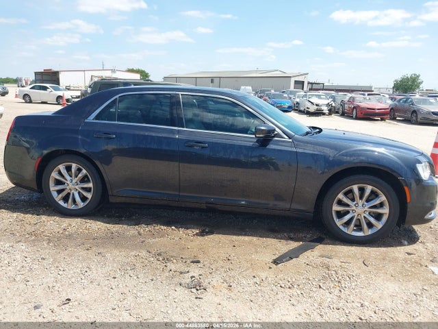 Chrysler 300 Anniversary Edition