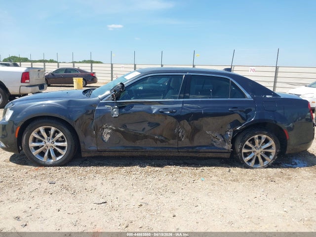 Chrysler 300 Anniversary Edition
