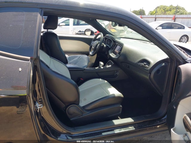 Dodge Challenger Sxt Plus