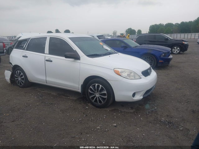 Salvage Toyota Matrix Image