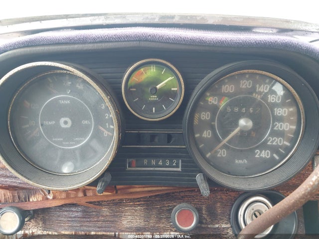 Mercedes-Benz 200