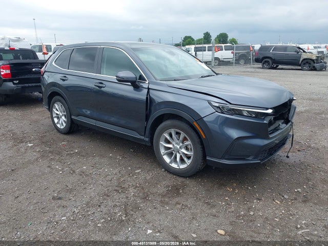 Salvage Honda CR-V Image