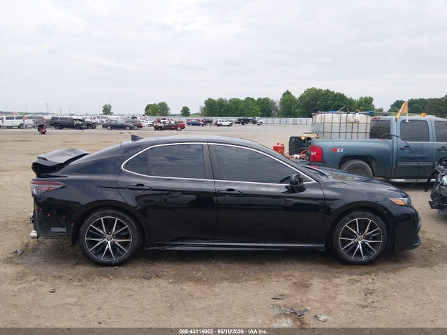Toyota Camry Se Awd