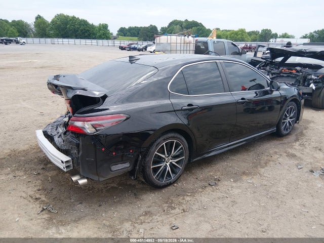Toyota Camry Se Awd