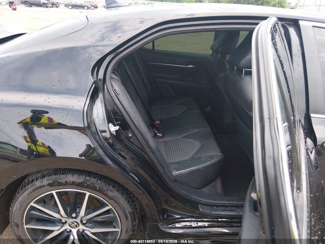 Toyota Camry Se Awd