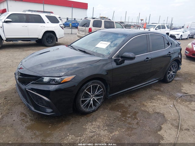Toyota Camry Se Awd
