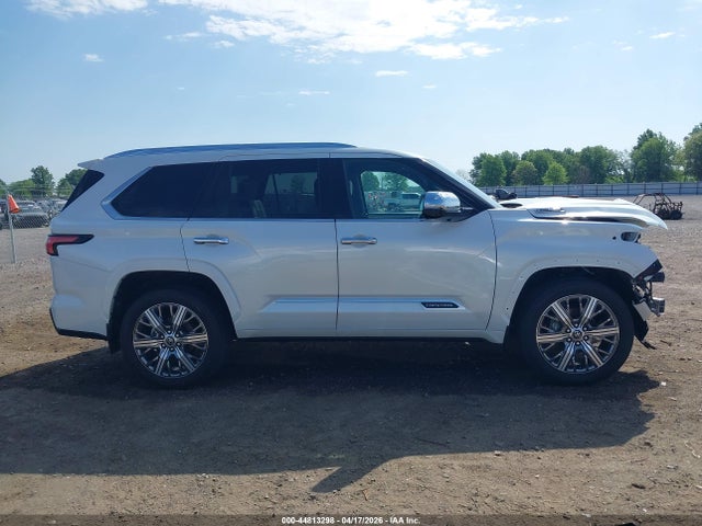 Toyota Sequoia Capstone