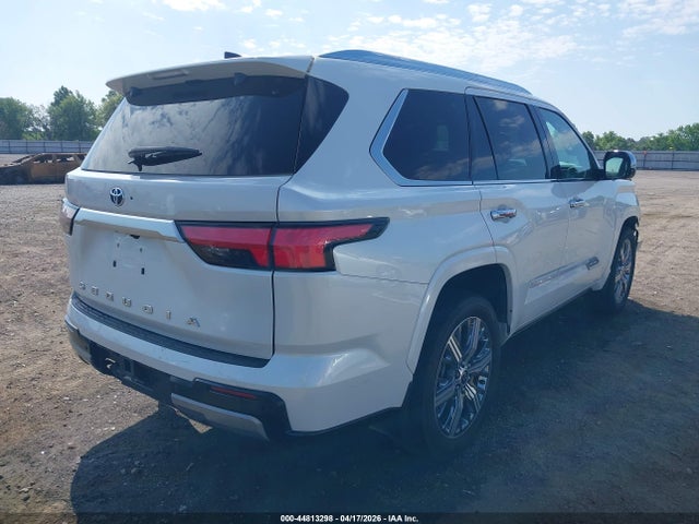 Toyota Sequoia Capstone