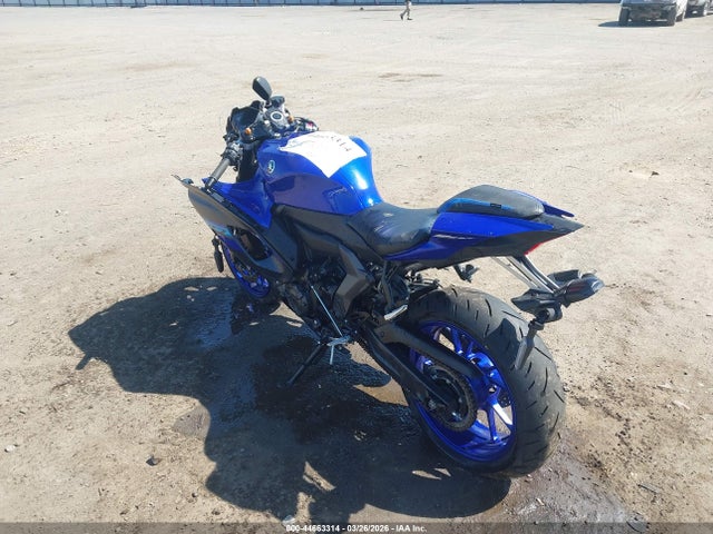 Yamaha Yzfr7