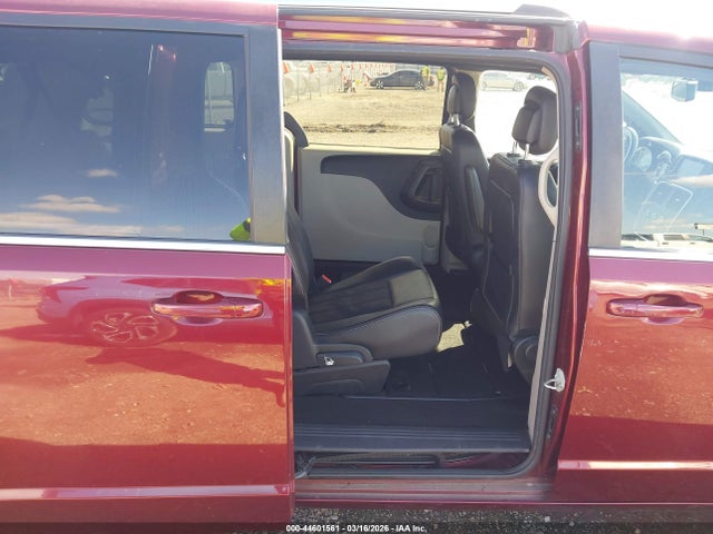 Dodge Grand Caravan Sxt