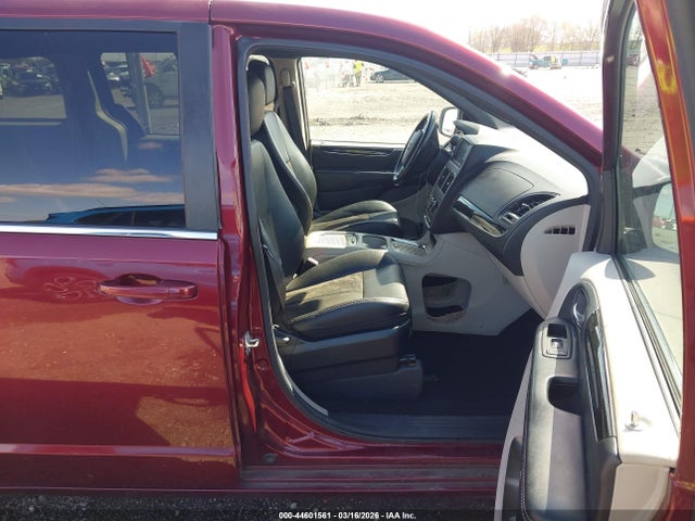 Dodge Grand Caravan Sxt