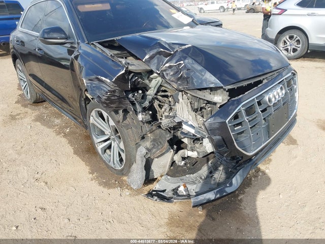 Audi Q8 55 Premium