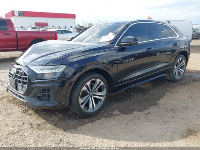 Audi Q8 55 Premium