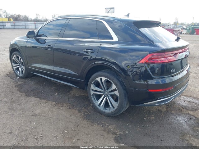 Audi Q8 55 Premium