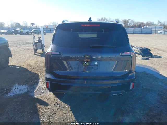 Kia Telluride Ex X-pro