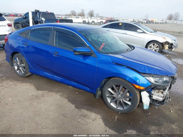 Salvage Honda Civic Image