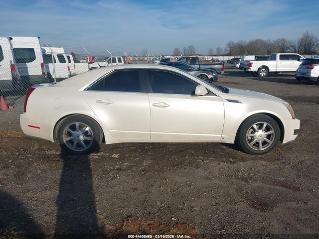 Cadillac CTS Standard