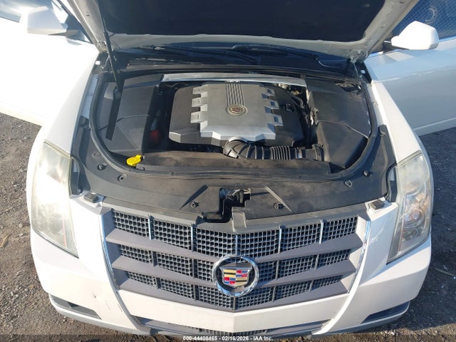 Cadillac CTS Standard