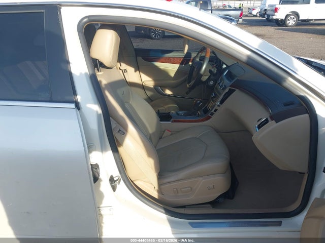 Cadillac CTS Standard