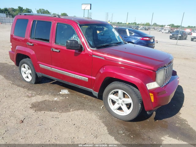 Salvage Jeep Liberty Image