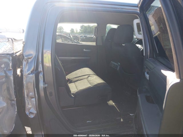 Toyota Tundra Sr5 5.7l V8
