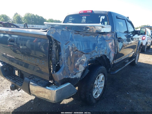 Toyota Tundra Sr5 5.7l V8