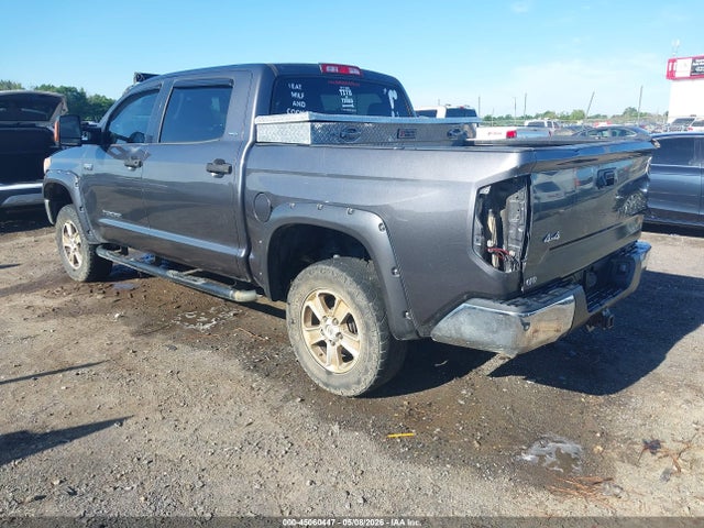 Toyota Tundra Sr5 5.7l V8