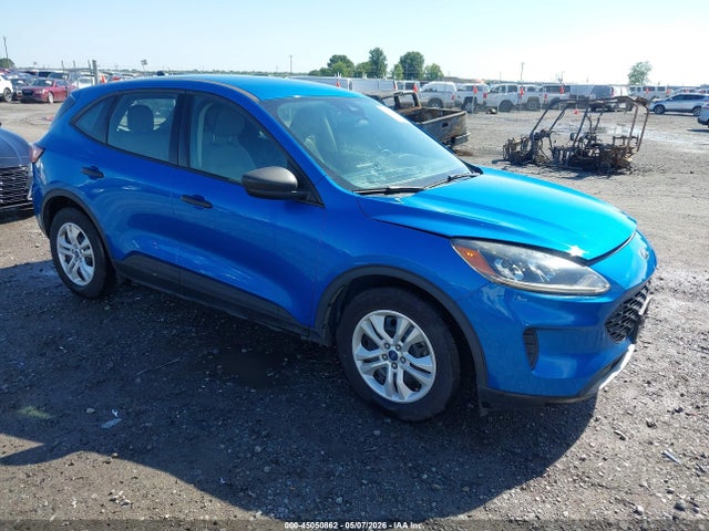 Salvage Ford Escape Image
