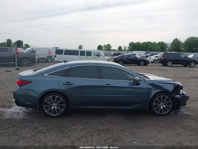 Toyota Avalon Xse