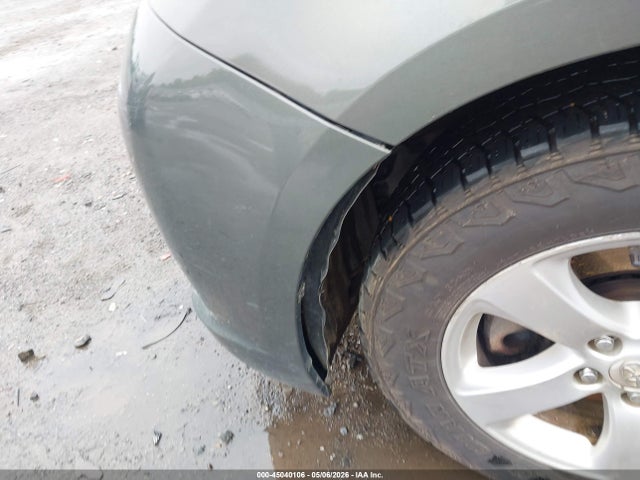 Toyota Sienna Le V6 8 Passenger