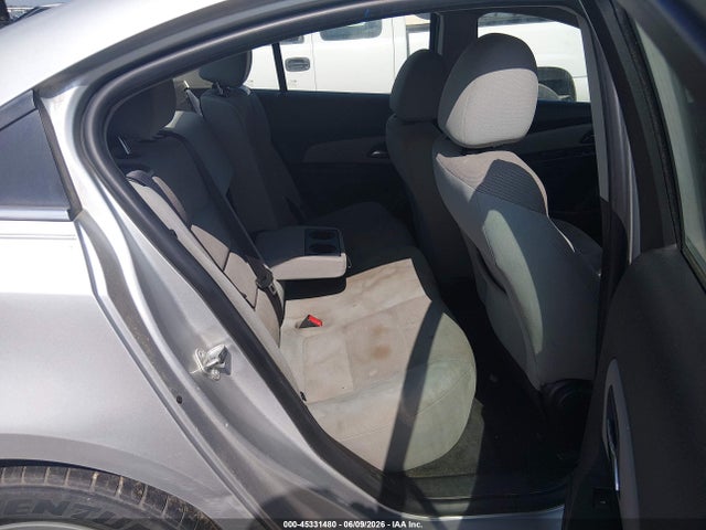 Chevrolet Cruze 1lt Auto