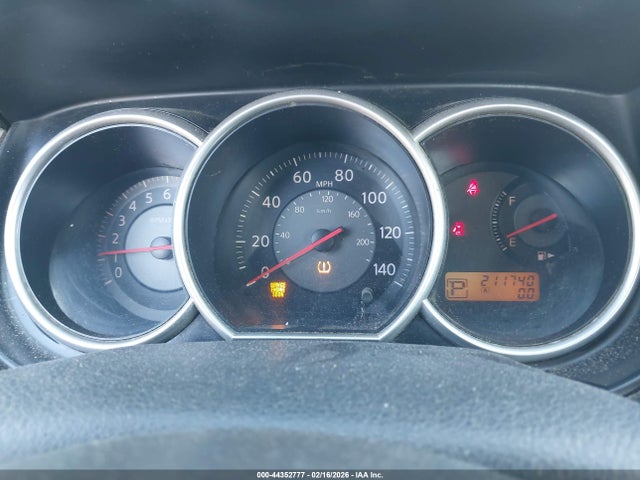 Nissan Versa 1.8s