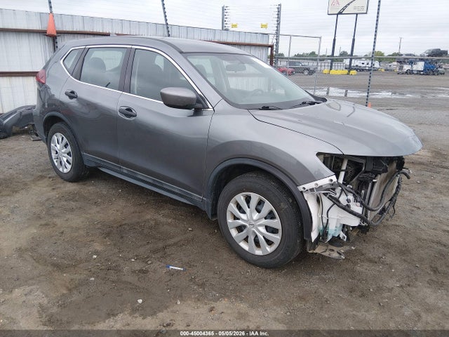 Salvage Nissan Rogue Image