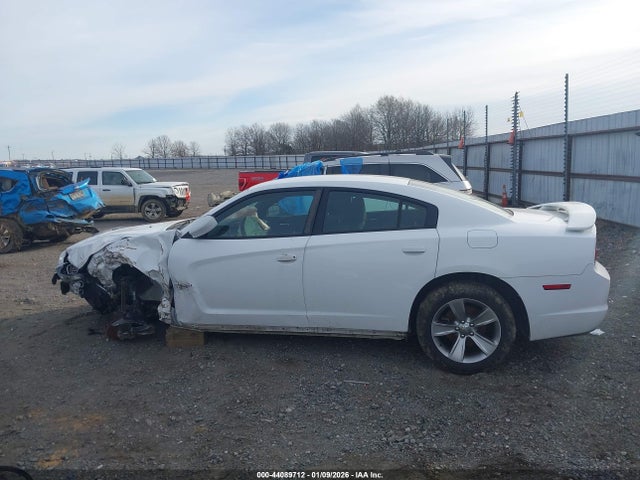 Dodge Charger Se