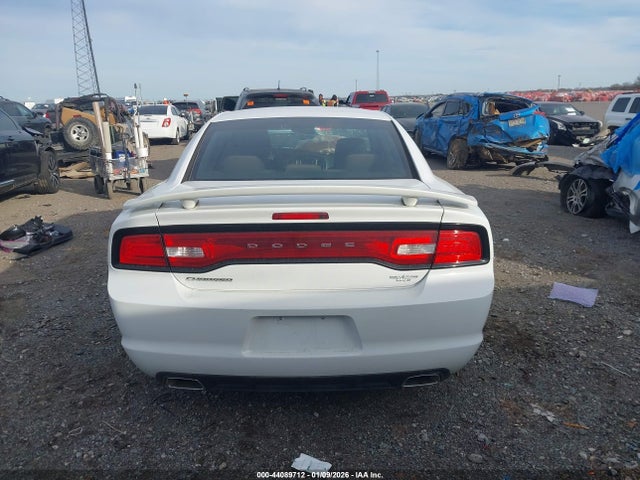 Dodge Charger Se