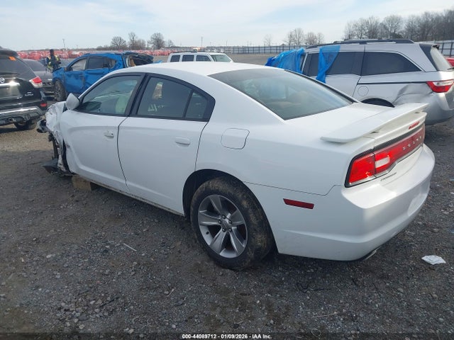 Dodge Charger Se