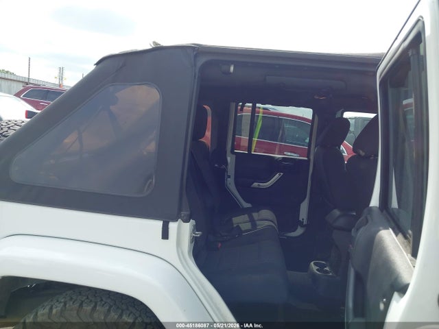 Jeep Wrangler Sahara