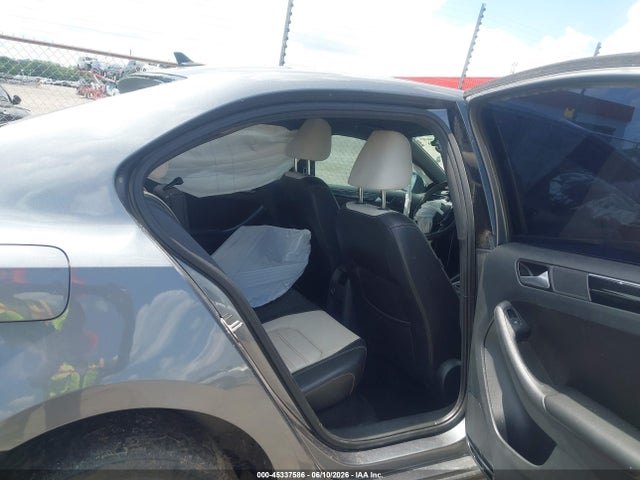 Volkswagen Jetta 1.8t Sport