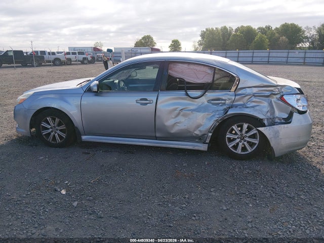 Subaru Legacy 2.5i Premium