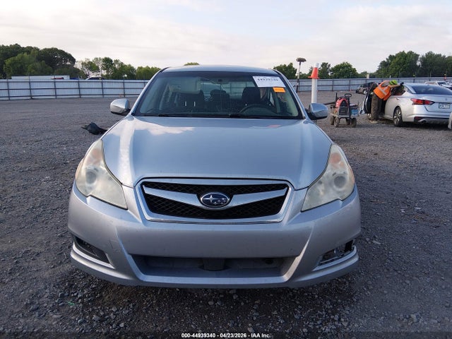 Subaru Legacy 2.5i Premium