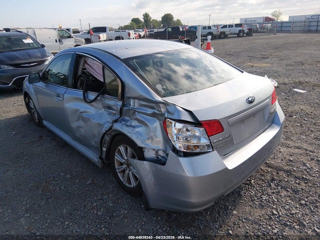 Subaru Legacy 2.5i Premium