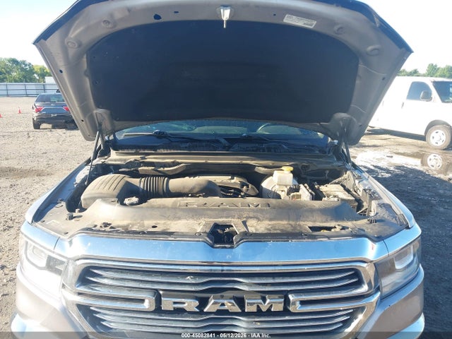 Ram 1500 Laramie  4x4 5'7 Box
